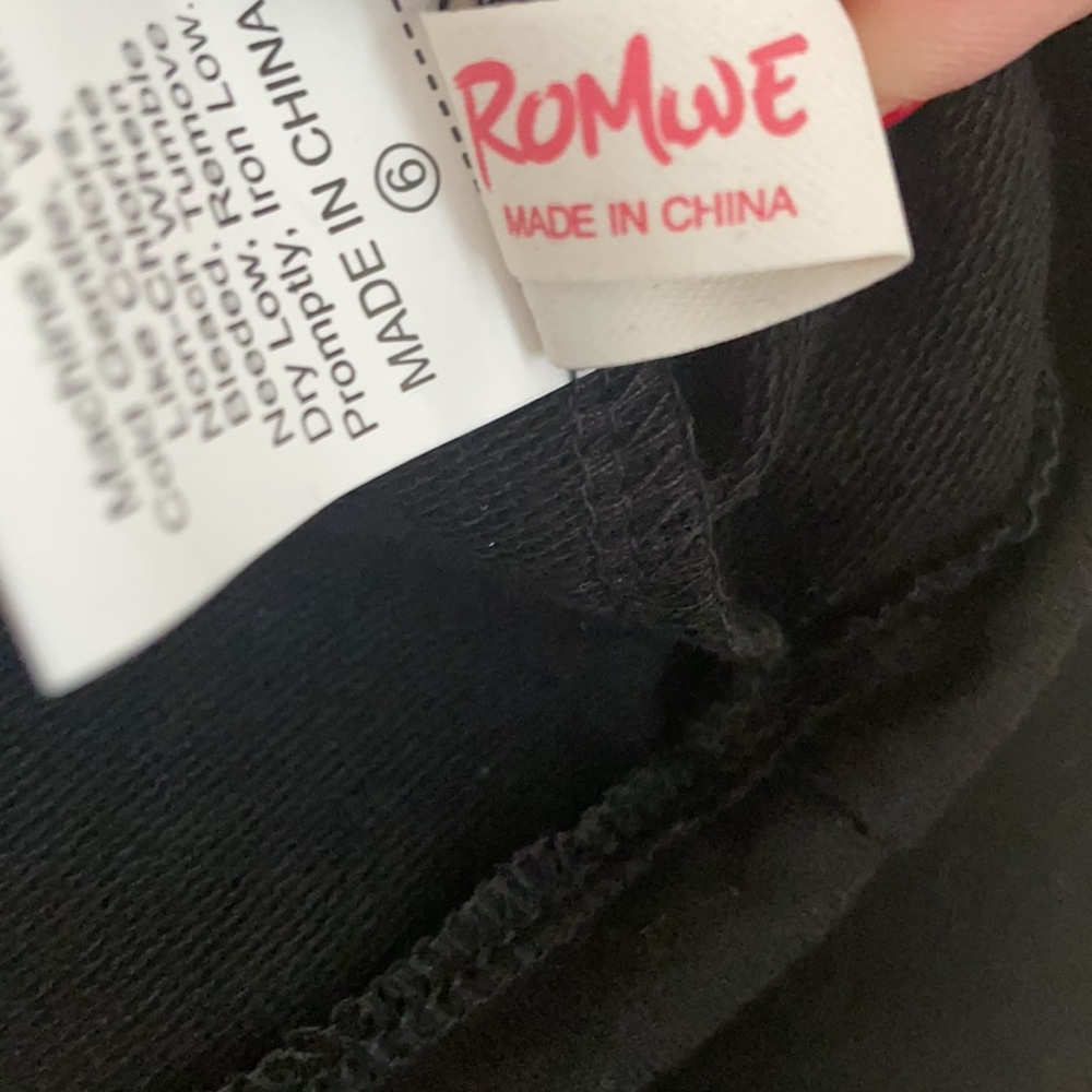 Romwe medium! - Picture 4 of 6